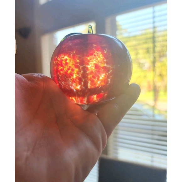 Vintage Hand Blown Glass Apple Paper Weight Red With Green Leaf & Stem Teacher - Picture 9 of 9